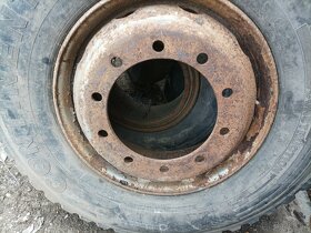 295/80 R 22,5 - 5