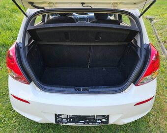 Hyundai i20 1,2 - 5
