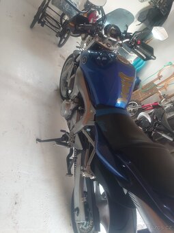 Yamaha FZ6 Fazer - 5