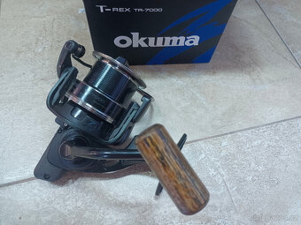 Naviják Okuma T-REX TR-7000, krabička, krásný stav - 5