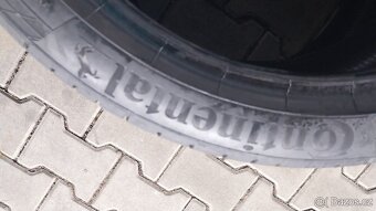 Prodám 2 x letní pneu Continental 215/40/18 - 5