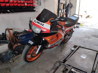 Honda CBR 600 f - 5