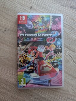 Nintendo Switch Smash Bros Edice + náhradní Joy-Cony + hra - 5