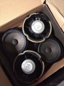 Originální rádio Volkswagen RCD 310 a reproduktory 165 - 5