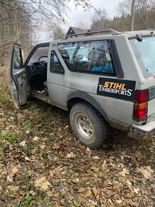 Nissan Terrano 2.4i 76KW - 5