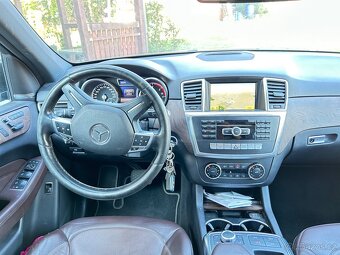 Mercedes-Benz ML350 BLUETEC 4MATIC - 5