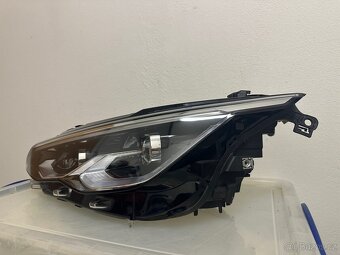 VW Golf 8 full led světlo - 5
