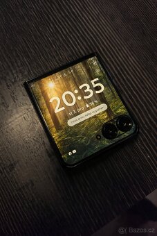 Motorola razr 60 ultra - 5