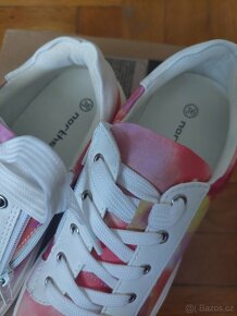 Dámské, dívčí tenisky Baťa nové, vel. 36 - 5