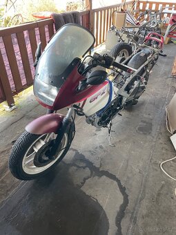 kawasaki gpz 500s - 5