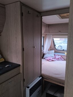 Karavan wilk de Luxe - 5