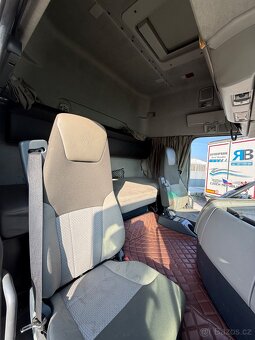 Renault Premium 460 lowdeck - 5