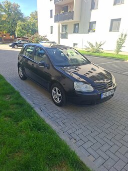 Volkswagen Golf 5 1.4 59kw , rok : 2008 - 5