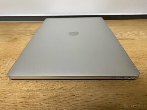 Apple MacBook PRO 15" A1707 - ZÁNOVNÍ - 5