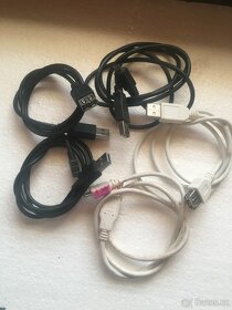 Různé kabely a nabiječky - 5