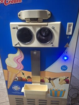 Italský stroj na zmrzlinu Gel Matic 2,5 PM - 5