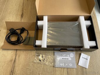 Switch Tenda TEG1016D, 16-Port - 5