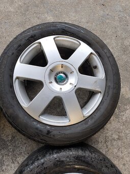 16" LETNÍ KOLA OCTAVIA II 6,5JX16 ET50 205 55 16 7-8MM - 5