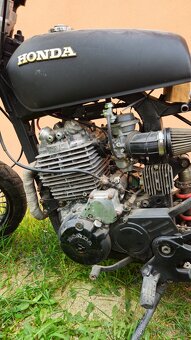 HONDA SLR650 - 5