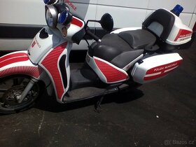 aprilia scarabeo125 - 5