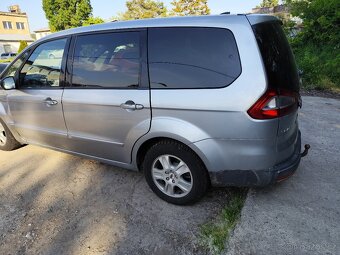 Ford Galaxy - 5