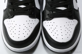 Nike Dunk Panda Low - 5