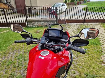 Honda NX500 - 5
