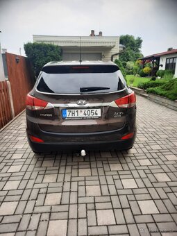Hyundai ix35, 1.7 CDRi, tažné + zimní pneu - 5
