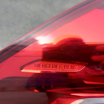 Mercedes w167 zadni svetlo - 5
