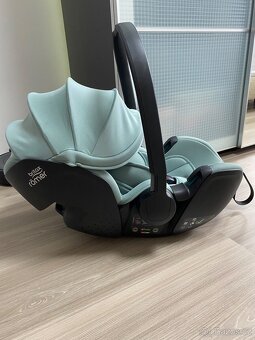Britax Römer Baby Safe 5Z2 - 5