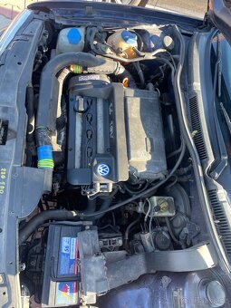 Volkswagen golf 4 1.4 16v rok 2000 - 5