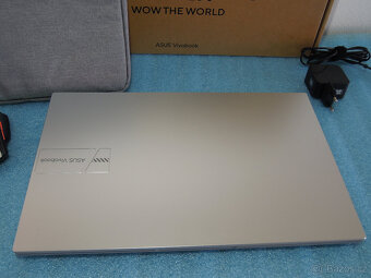 ASUS VivoBook 15.6“ 16GB 512GB Full Podsvit i5-1235U IrisXe - 5