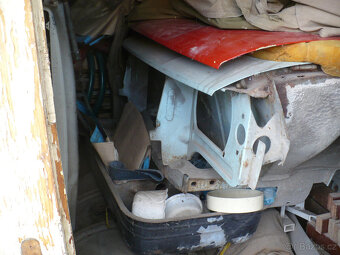 karoseria Skoda 105M - 5