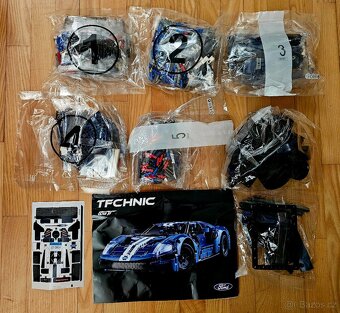 Stavebnice Ford GT– plně kompatibilní s LEGO 42154 - 5