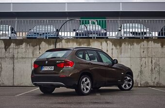 BMW X1 r.2010 , 110kw 4x4 - 5