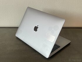 MacBook Pro 13" 2020 500GB SSD / i5 - DPH - 5