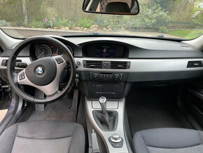 BMW E90 320i, 110kW - 5