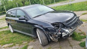 Opel vectra 3.0 dti - 5