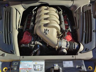 Maserati 4200 spider cambiocorsa - 5