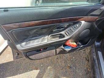 Bmw 7 e38 740i - 5