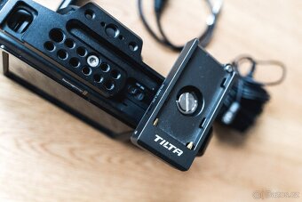 Blackmagic Design Pocket Cinema Camera 4K + Metabones + přís - 5