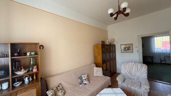 Menší rodinný dům se zahradou v širším centru Hradce Králové - 5