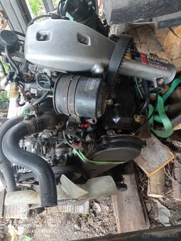 Motor Suzuki 1, 6i, benzín,8V - 5