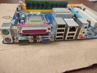 Stará základní deska + CPU + RAM + cooler - 5
