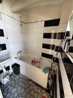 Prodej bytu 1+kk, CP 36 m2, ul. Tyršova, Vsetín - 5