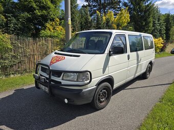 Volkswagen Transporter T4 2,5 TDI 2001 65 kw, spaní a 6 míst - 5
