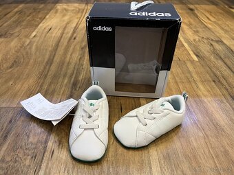 Botičky pro miminko. Nové. Adidas. - 5