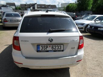 Škoda Superb 1.8 TSI 4x4 - 5