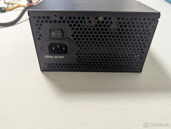 EVOLVEO FX 550W 80+ Bronze – plně funkční zdroj - 5