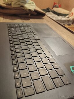herní notebook asus x571gt - 5
